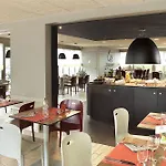 Отель Kyriad Direct Эпиналь