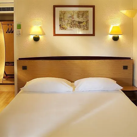 Kyriad Direct Ξενοδοχείο 2*