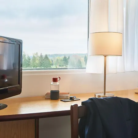 Kyriad Direct Hotel 2*