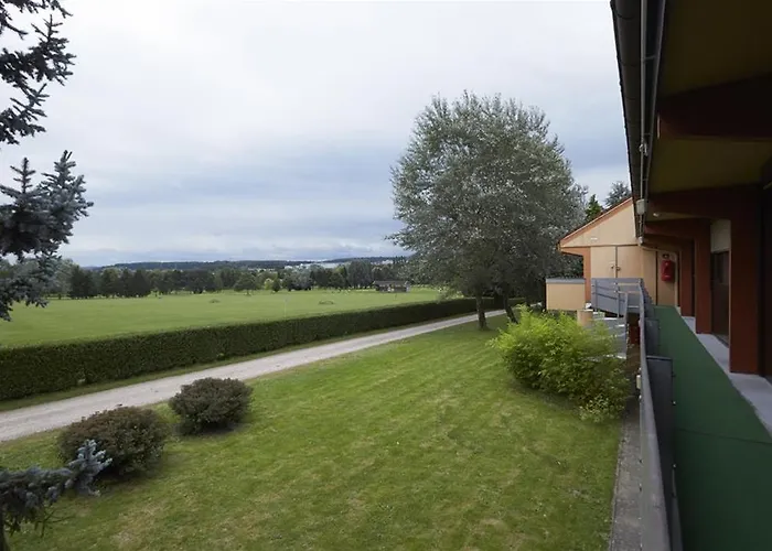 Kyriad Direct Épinal