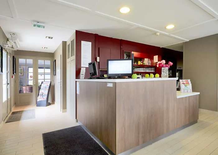 Hotel Kyriad Direct Épinal