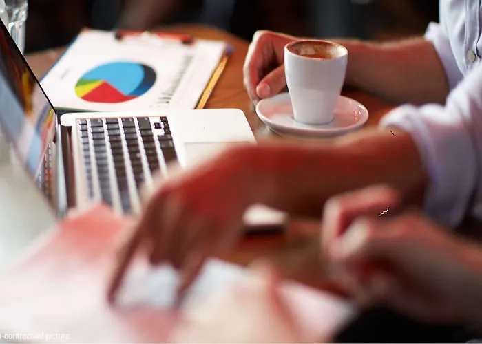 酒店 Kyriad Direct 埃皮纳勒