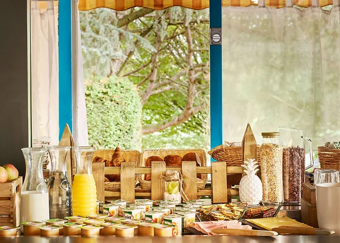 Kyriad Direct 酒店