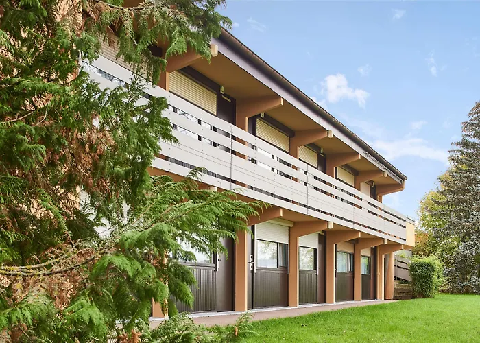 Hotel Kyriad Direct 2*