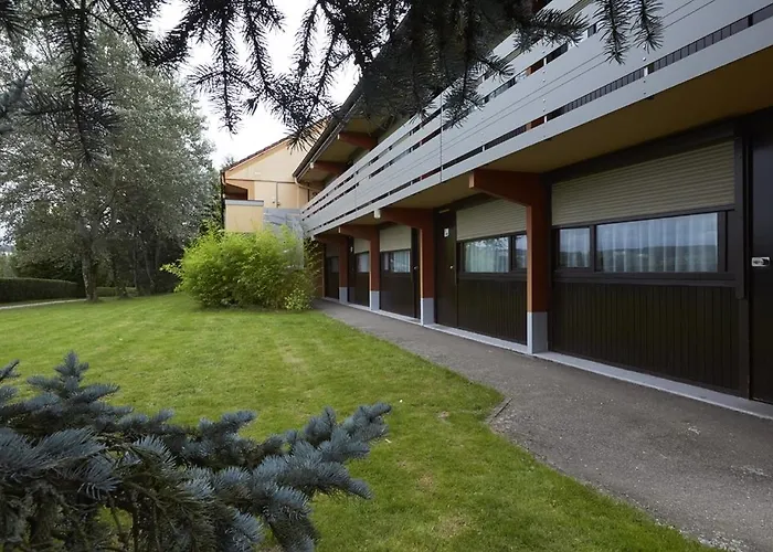 Hotel Kyriad Direct 2*