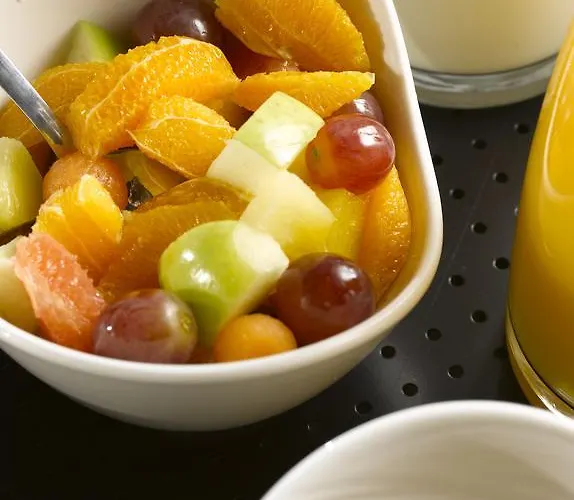 Hotel Kyriad Direct 2*